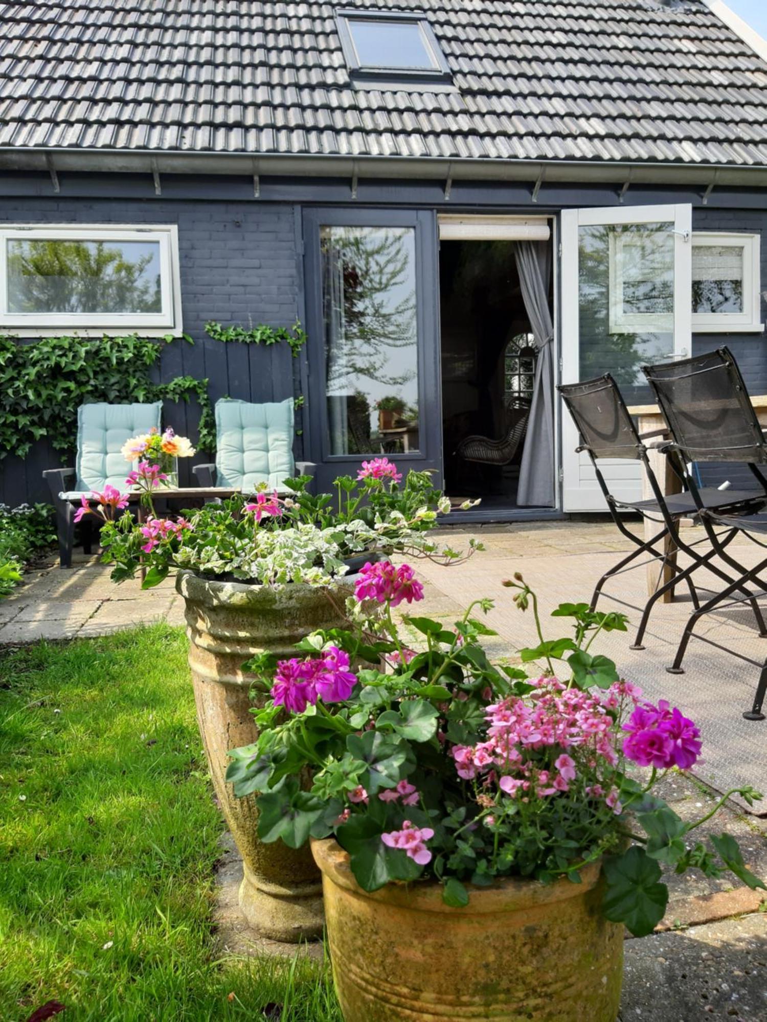 Tuinhuis Lutjewinkel ภายนอก รูปภาพ